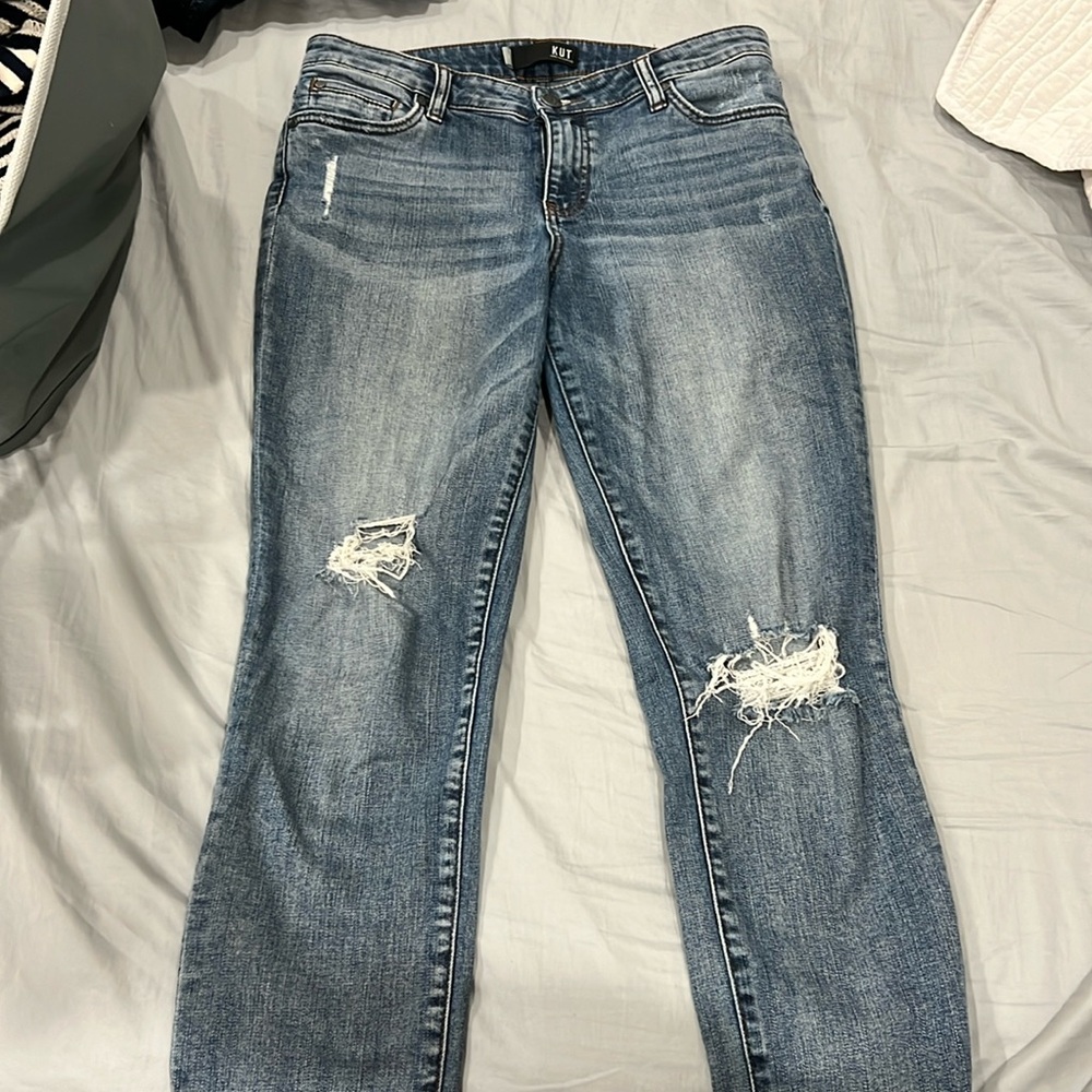 Kut from the Kloth Catherine High Rise Boyfriend light wash